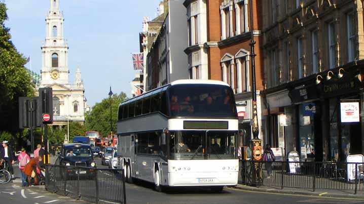 Stagecoach Oxford Tube Neoplan Skyliner 50111